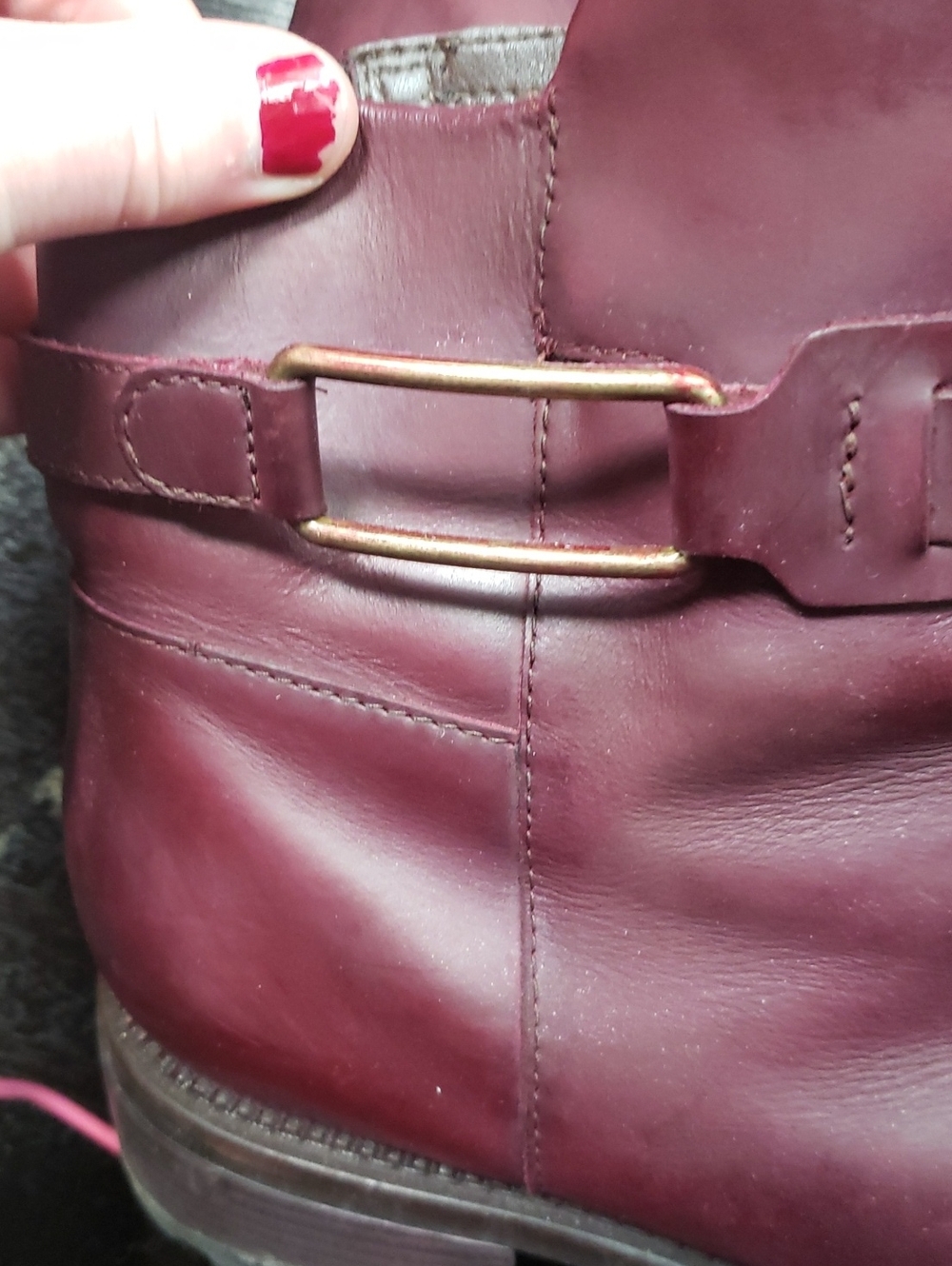 Clarks Burgundy Leather Ankle Boot Size 9.5 W - Picture 7 of 7